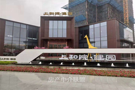 西外碧桂园·珑樾湾3室2厅2卫南